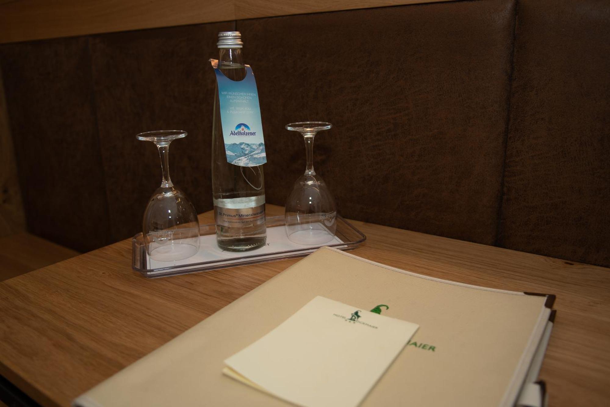 泊克麦尔酒店 欧博弗莱曼 外观 照片